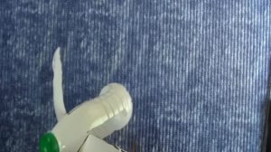 Простое изготовление из обычной пластиковой бутылки вертушки для отпугивания с грядок птиц и кротов