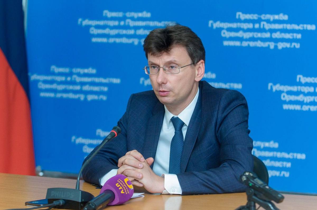 Министр образования поздравляет с новым учебным  годом смотреть онлайн