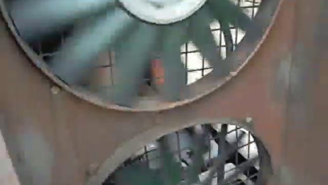 Scrapping A Champion G250 Rotary Screw Compressor смотреть онлайн