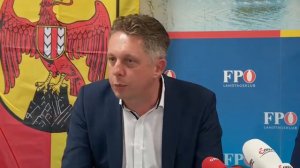 PK FPÖ Burgenland "Aktuelle politische Fragen zur Commerzialbank" mit Bundesparteiobmann Hofer