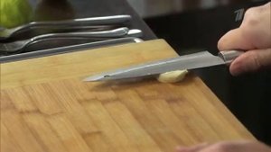 Салат из гречневой лапши с имбирной заправкой. Вкусные советы. 30.11.2015