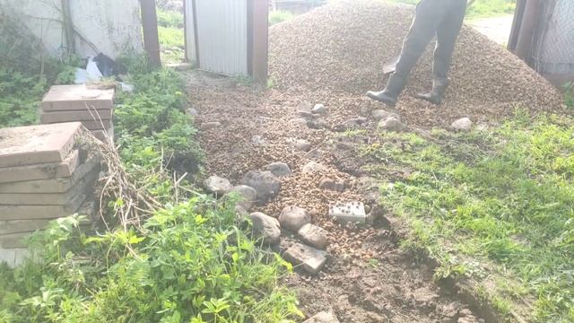 засыпал гравием въезд смотреть онлайн