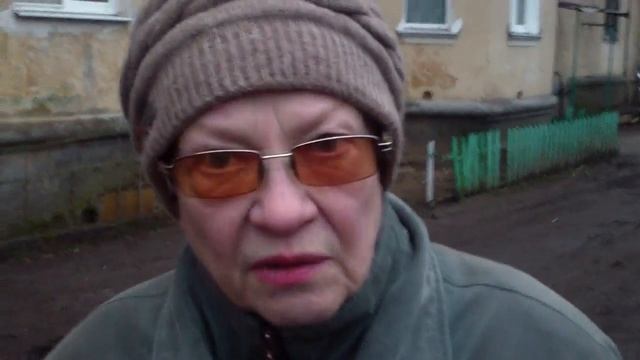 Безобразное состояние дома и двора смотреть онлайн