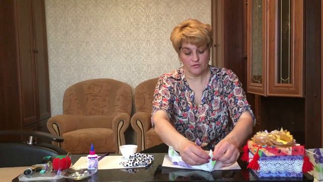 Шкатулка для мелочей смотреть онлайн