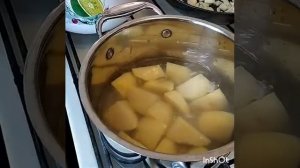 Сайда в шубе. Очень вкусно! Потрясный рецепт. Домашние слопали мгновенно.