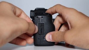 Обзор и тесты CANON EOS M50
