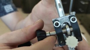 Очередная доработка точилки Ирбис Контур МК. Новый узел скольжения. Узел плавной регулировки угла.