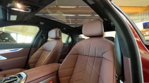 Обзор на новую BMW 760i xDrive в цвете Aventurinrot III metallic ??