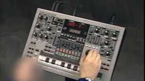 Roland JP-8080 + Roland MC-505 + Ibanez ES2 + Yamaha PSS-680