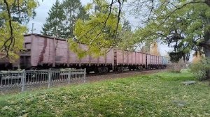 магистральный тепловоз брянского завода локомотивов следует в сторону Калининград сортировочная