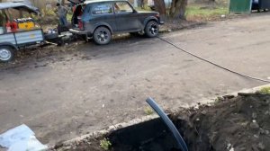 Кабель под дорогой.