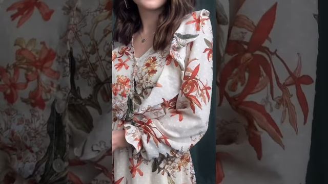 Яркое Шифоновое платье смотреть онлайн