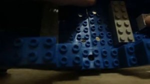 как сделать плавающий корабль из лего