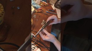 Сборка ножа с кнопкой