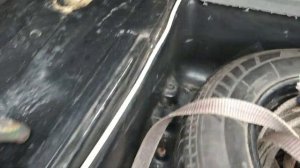 Как снять нишу запаски