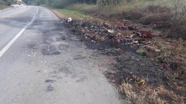 Vovô Garoto subindo a Serra do Honório MG. смотреть онлайн