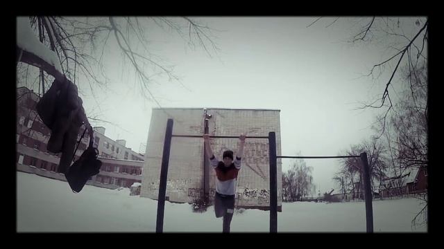 Сломал ногу снял обучалку на склепку