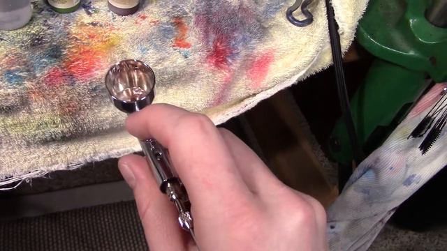 How to Quickly Clean Your Airbrush Between Colors: Airbrushing Guide смотреть онлайн