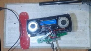 Портативная колонка T&G. Ремонт после неудачного ремонта.