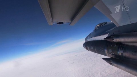 В российском Минобороны показали кадры боевой работы истребителей Су-35С