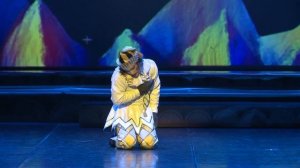 "Бал сказок". Солист - Иван Васильев. Сцена из балета "Петрушка"