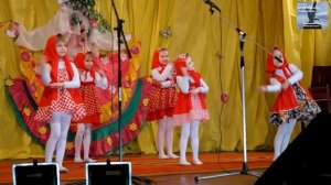 Танец-Поцелую бабушку исп.гр.Смайлики