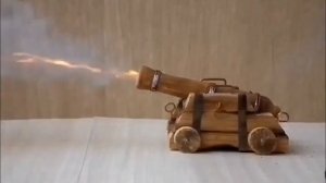 Стреляющая мини ПУШКА. Как сделать ПУШКУ Своими Руками в домашних условиях