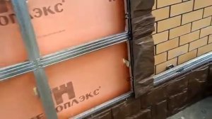 Отделка цоколя дома сайдингом