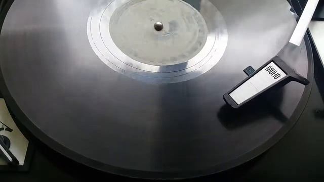 Осень (Tango) - Вадим Козин и Танго-ансамбль п/у Я. А. Хаскина 1939 г 78 об/мин смотреть онлайн