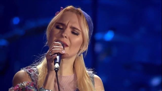 ПЕЛАГЕЯ И ЗАРА БЕЛЫМ СНЕГОМ