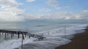 Тихий океан начинается ветер и шторм / Pacific ocean wind and storm begins