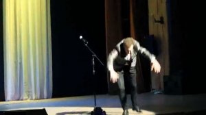 Поет Сергей Дроботенко
