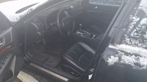 Infinity G37 не заводится, заблокирован руль