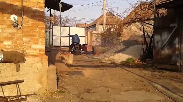 Чоппер с двойным планетовским движком с коляской / Custom bike смотреть онлайн