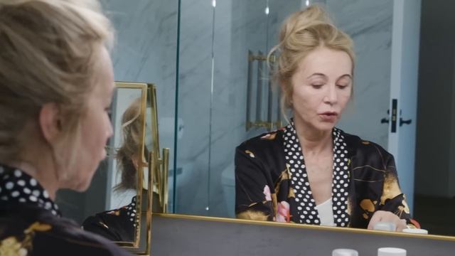 ABH's Anastasia Soare's Nighttime Skincare Routine | Go To Bed With Me | Harper's BAZAAR смотреть онлайн