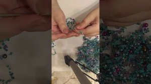 Воздушное колье. Мастер-класс по вязанию воздушных петель. Колье ручной работы. Вяжем колье крючком