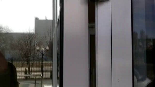 Регулировка уличных дверей как отрегулировать алюминиевую дверь Просела дверь ка