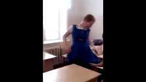 Как лёха одевал платье!