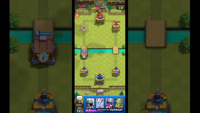 КЛЕШ РОЯЛЬ поднимаю кубки смотреть онлайн