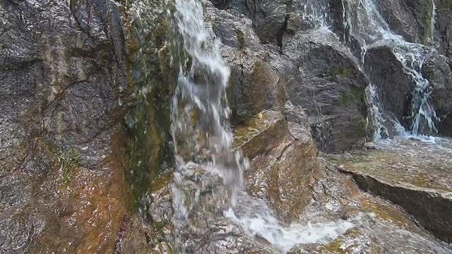 Водопад в замедленной съёмке. Релакс видео