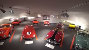 LAMBORGHINI VS FERRARI / ЧТО КРУЧЕ?