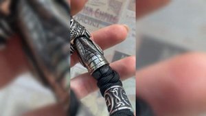 Браслет со Змеей и рунами из паракорда