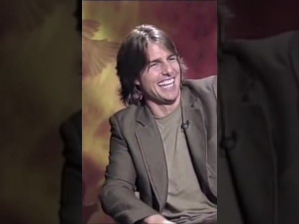 Tom Cruise Laughs on interview