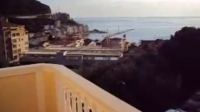 Уютный мотель для отдыха на море смотреть онлайн