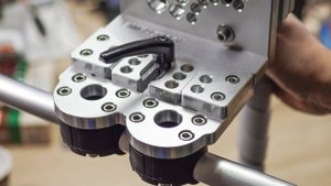 Кронштейн Паноптикс и Active Target на Рейлинг лодки