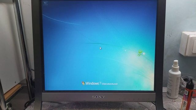 Черный экран при загрузке Windows | Не включается монитор | смотреть онлайн