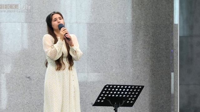 Слёзы Бог утрёт. Rosa Binefeld смотреть онлайн