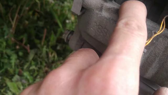 Замена тормозных дисков и Mercedes C class W203 смотреть онлайн