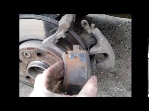 Дребезг, лязг колодок Фольксваген Транспортер