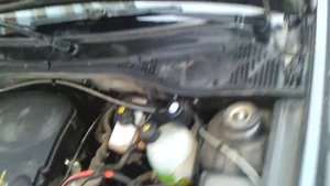 Пробивает высоковольтные провода Renault Logan